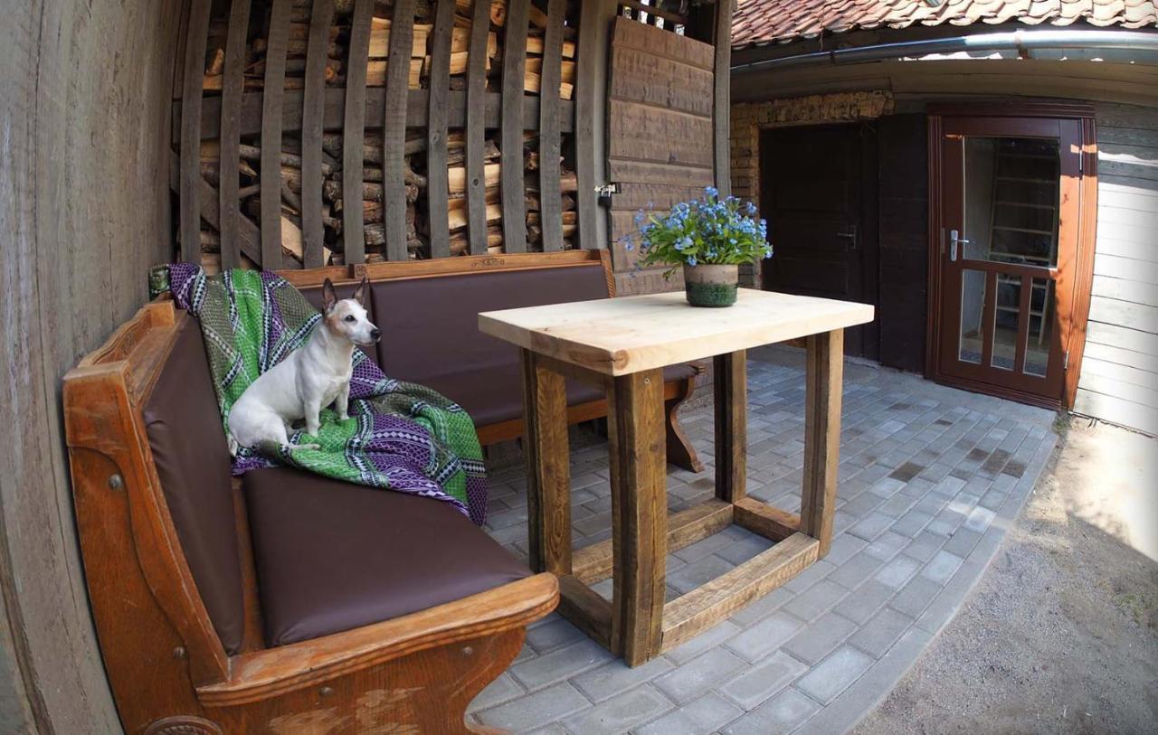 Ventspils Garden Houseアパートメント エクステリア 写真