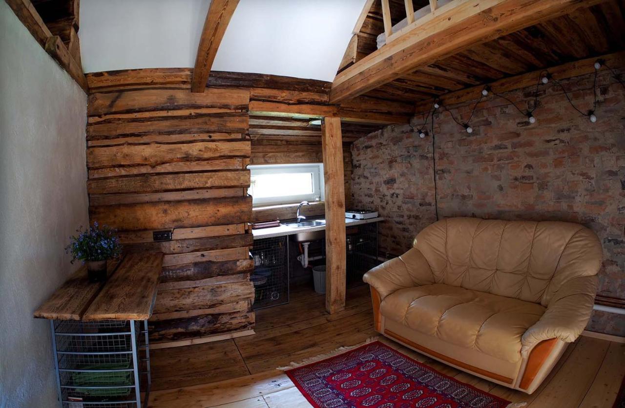 Ventspils Garden Houseアパートメント エクステリア 写真